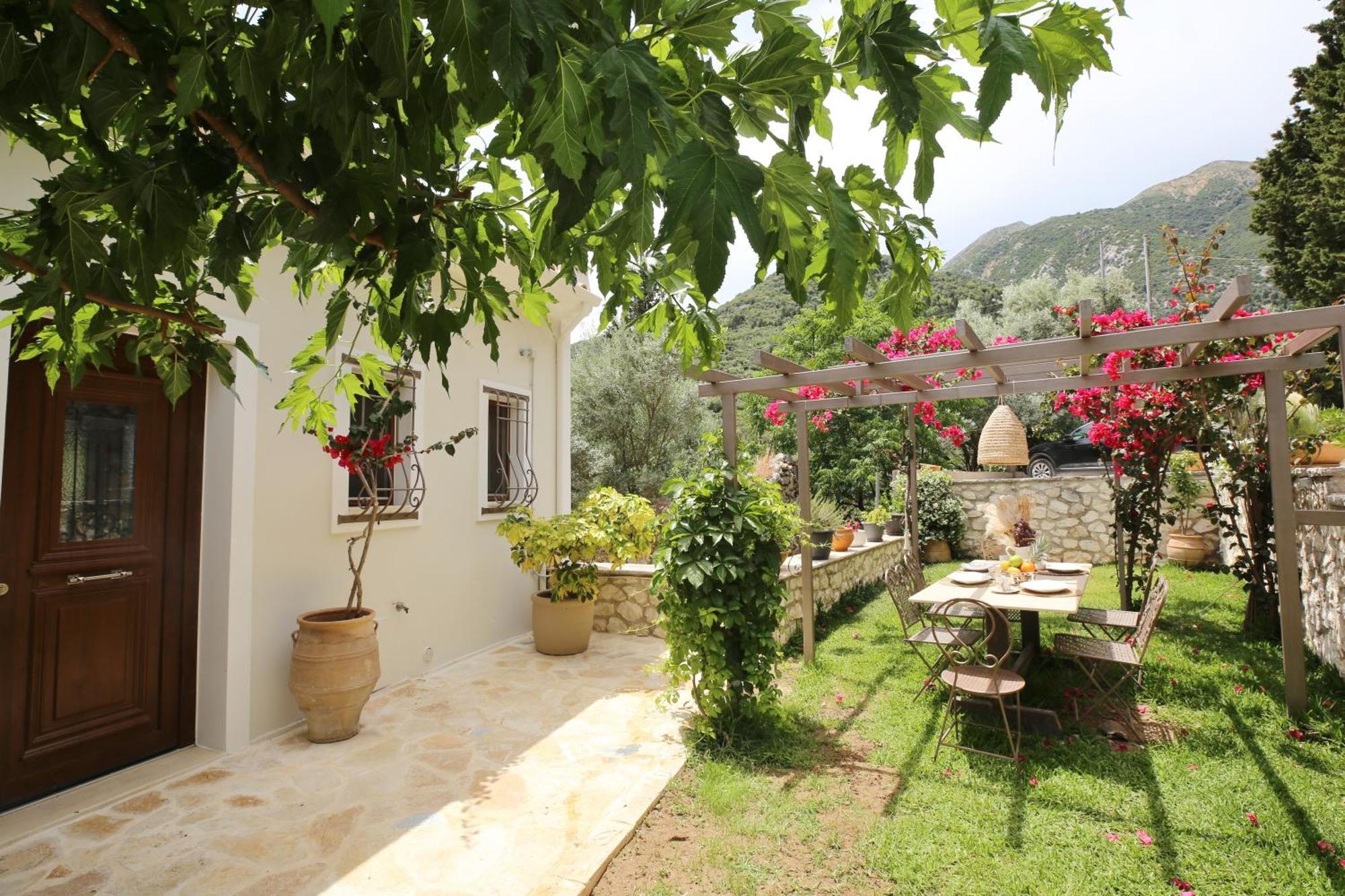 Kores Villas Nydri  Exterior photo